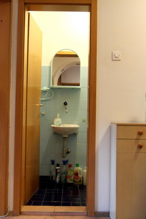 Down Town Skopje Apartman Kültér fotó